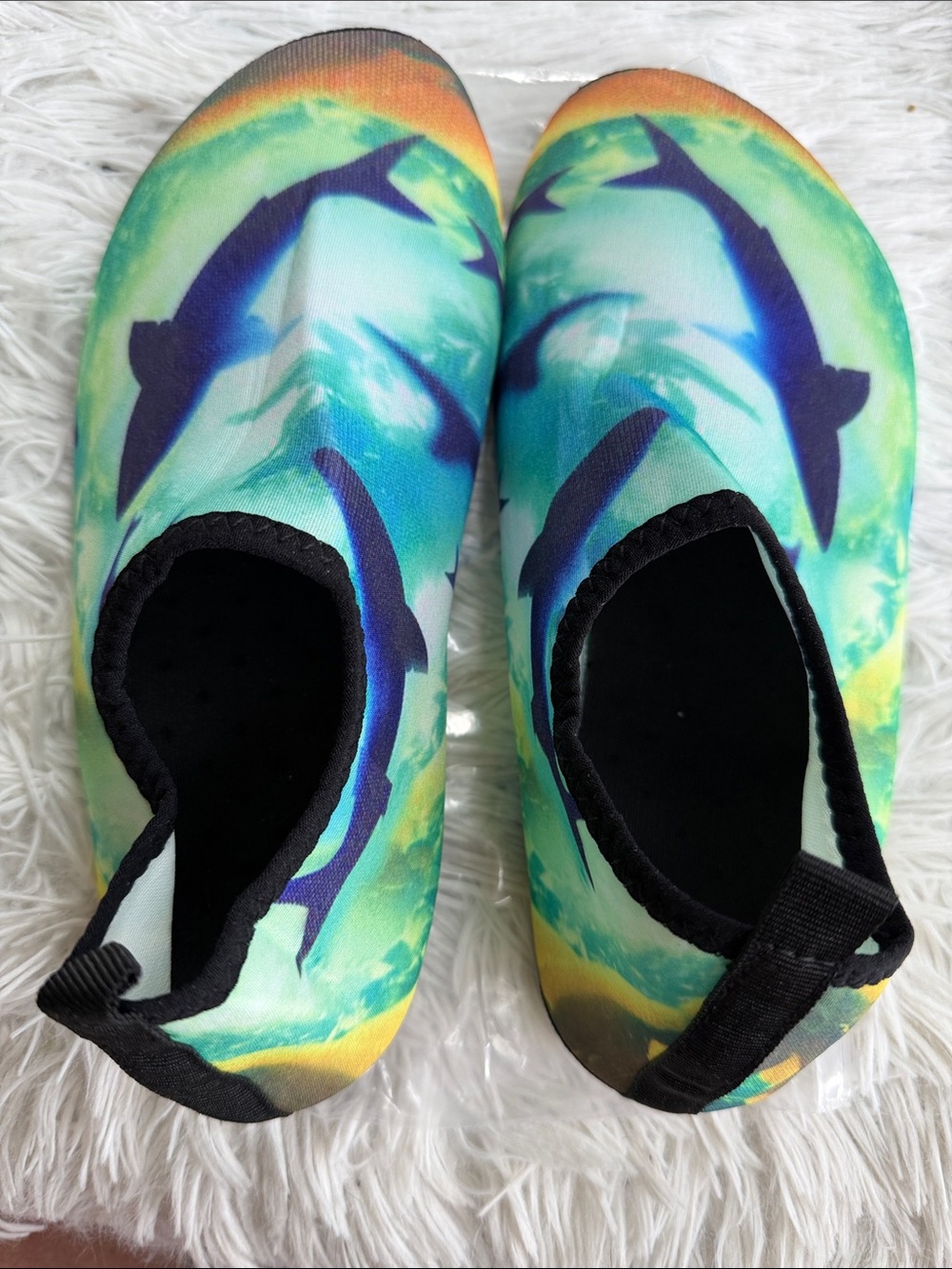 NWT Unisex Shark Print Aqua Water Shoes Fits 7-7.5